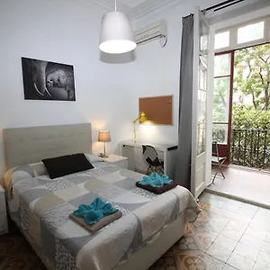 Bed & Breakfast Roger, Barcellona